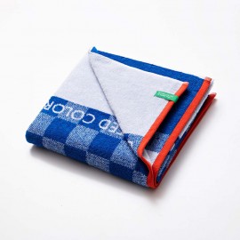 Toalla de playa 140x70cm cuadros azules kids benetton
