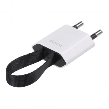 Clavija 2p+tt schuko salida frontal y lateral 10 a 250 v~ facil extracción blanca