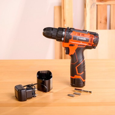 Taladro atornillador 12 v csc1205bc con maletin y accesorios