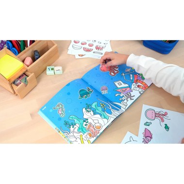 Cuaderno con adhesivos para colorear blue odissey