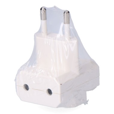 Clavija triple 10 a 25o v (a granel)