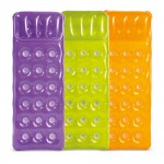 Colchoneta hinchable con reposacabeza, 188x71cm, colores surtidos